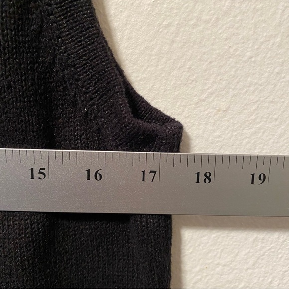 Christopher & Banks Vest Women’s Size M Animals Novelty Button Down Sweater - Picture 11 of 14